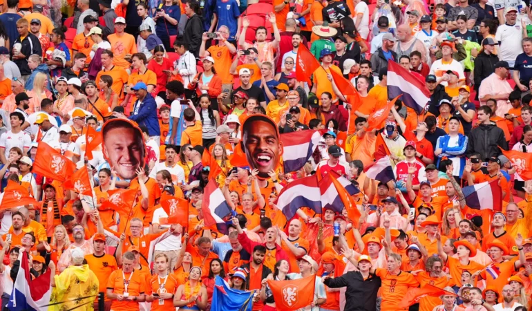 AA-20260626-41788773-41788766-TUNUS_HOLLANDA