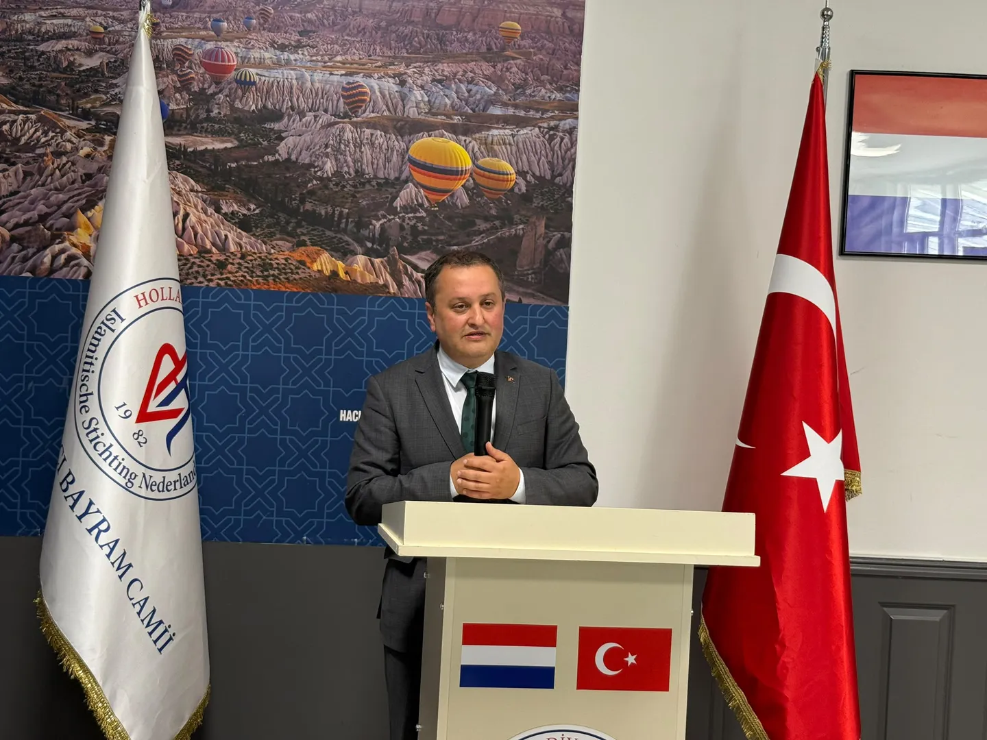 Osdorp'ta Köprü Kuran Toplantı: Konsolosluk, Su İdaresi ve Türk Cami Cemaati Bir Arada 7 IMG 20260619 WA0034