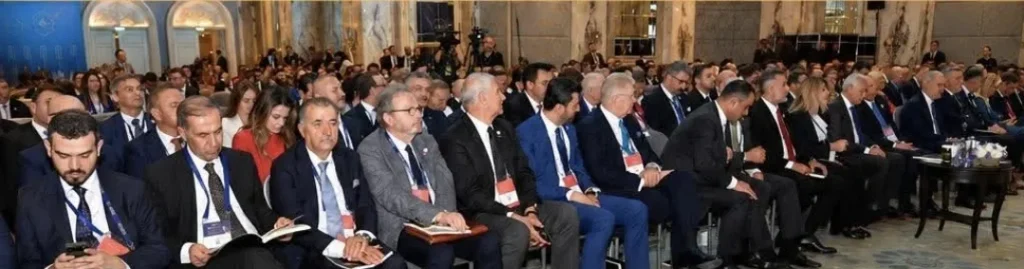 Erdoğan DEİK Genel Kurulu’nda İş Dünyasına Müjdeli Haberler Verdi: “Toz Bulut Dağılınca Kazanan Türkiye Olacak”