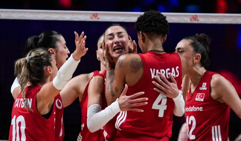 AA-20260726-42069843-42069838-2026_FIVB_MILLETLER_LIGI_TURKIYE_BREZILYA