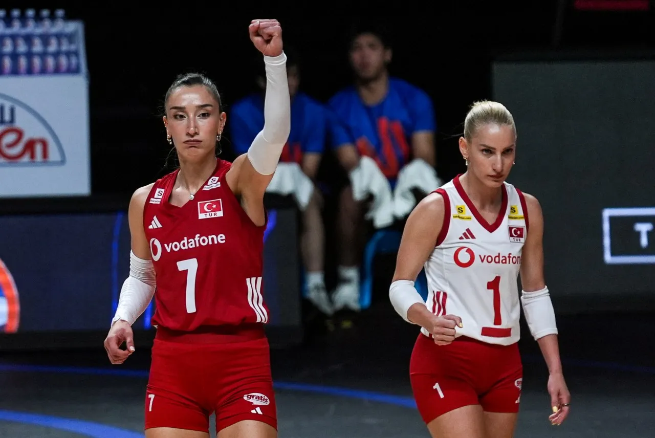 AA 20260726 42069843 42069842 2026 FIVB MILLETLER LIGI TURKIYE BREZILYA