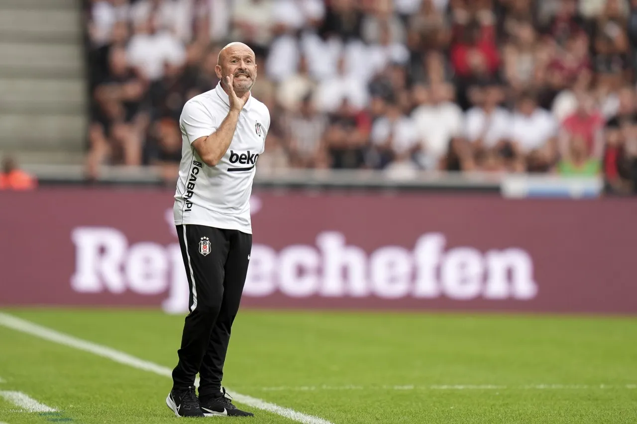 Midtjylland'ı 2-0 yenen Beşiktaş, Avrupa Liginde yoluna devam ediyor 5 AA 20260730 42106858 42106854 MIDTJYLLAND BESIKTAS