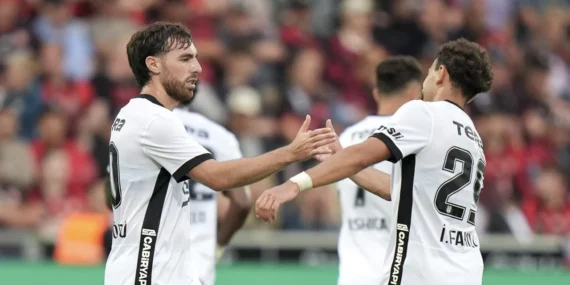 AA-20260730-42107024-42107022-MIDTJYLLAND_BESIKTAS