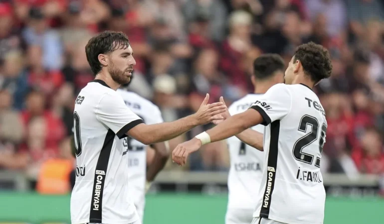 AA-20260730-42107024-42107022-MIDTJYLLAND_BESIKTAS