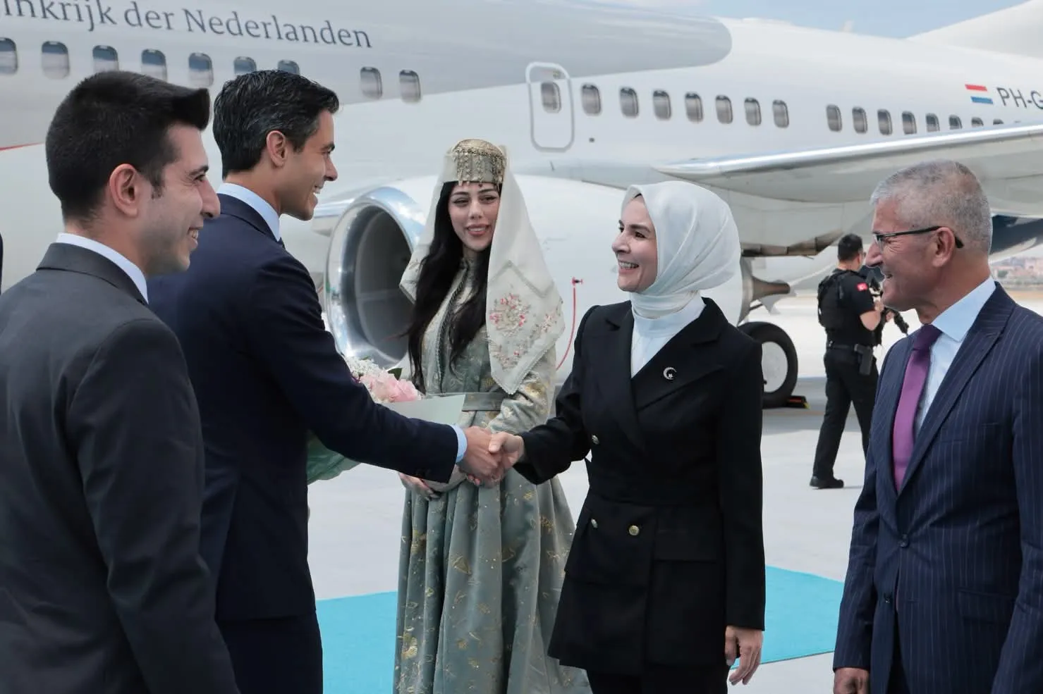 36. NATO Zirvesi’ne Katılmak Üzere Ankara’ya Gelen Hollanda Başbakanı Jetten, Bakan Göktaş Tarafından Karşılandı