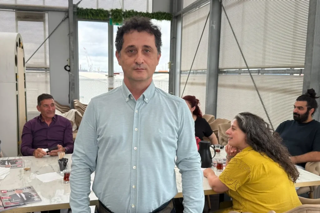 HADD farklı görüşleri özgürce ifade edenlerlerle buluştu.