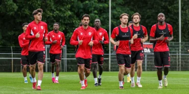 AA-20260723-42049449-42049446-SAMSUNSPOR_HOLLANDADA_KAMP_CALISMASINI_SURDURUYOR