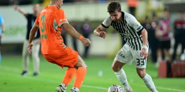 AA-20260823-42289939-42289938-CORENDON_ALANYASPOR_BESIKTAS