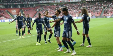 AA-20260830-42346302-42346298-SAMSUNSPOR_FENERBAHCE
