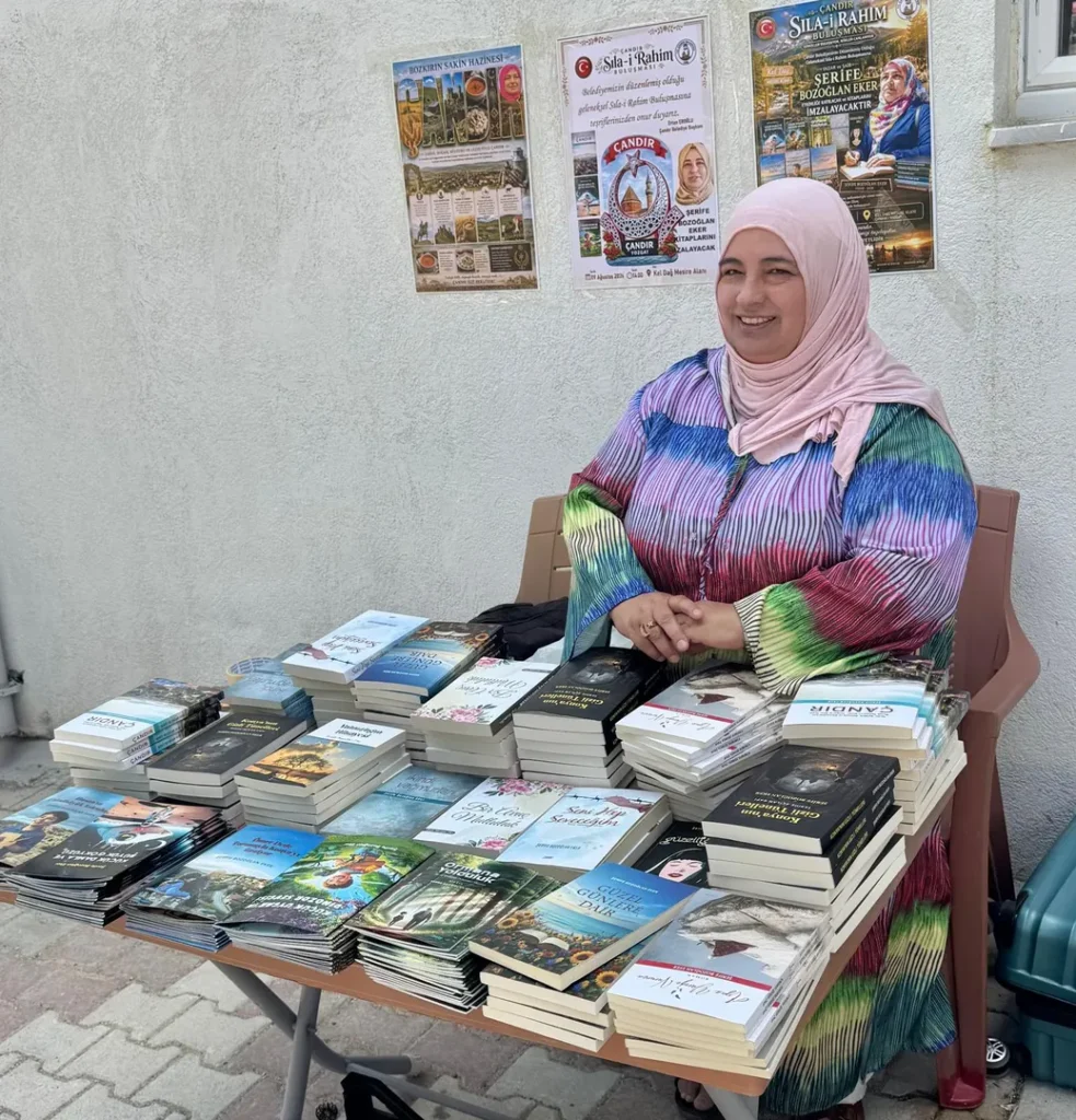 Çandır’dan Hollanda’ya gelin olarak gitti yazar olarak döndü. 5 yozgat candir da sila i rahim bulusmasi serife bozoglan eker okurlariyla bulustu resim 1 3