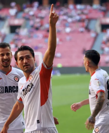 AA-20260912-42450501-42450497-SAMSUNSPOR_ARCA_CORUM_FK