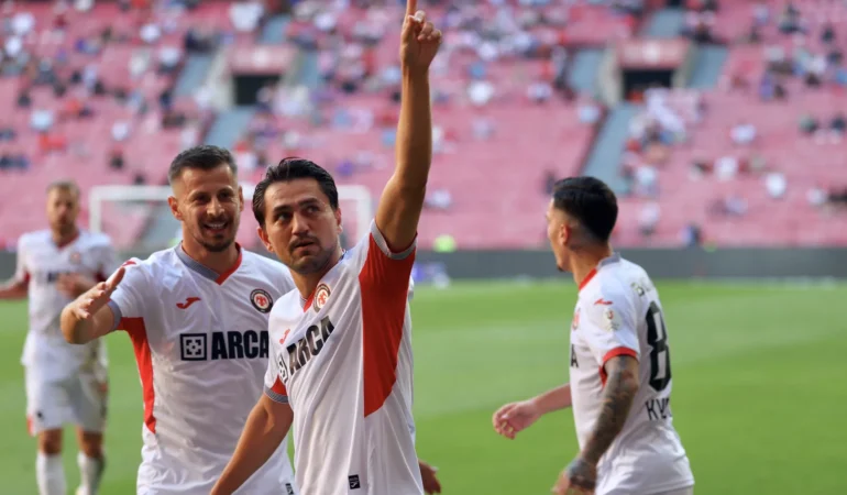 AA-20260912-42450501-42450497-SAMSUNSPOR_ARCA_CORUM_FK