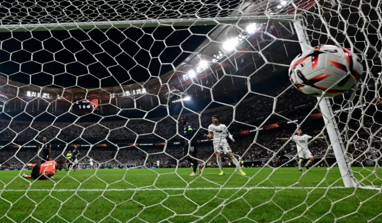 AA-20260917-42499623-42499617-BESIKTAS__OLIMPIK_MARSILYA