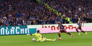 AA-20260919-42517999-42517993-TRABZONSPOR_GALATASARAY