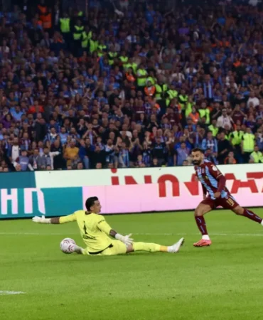 AA-20260919-42517999-42517993-TRABZONSPOR_GALATASARAY