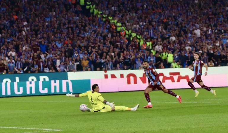 AA-20260919-42517999-42517993-TRABZONSPOR_GALATASARAY