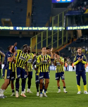 AA-20260920-42525258-42525257-FENERBAHCE_EVINDE_EYUPSPORU_FARKLI_YENDI