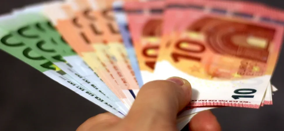 moerschy-money-1005465_1280