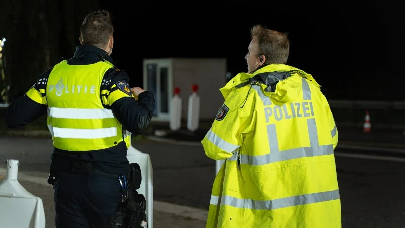 Hollanda, Belçika ve Almanya Polisi Sınırda Ortak Operasyon Düzenledi: 2.326 Kişi Kontrol Edildi
