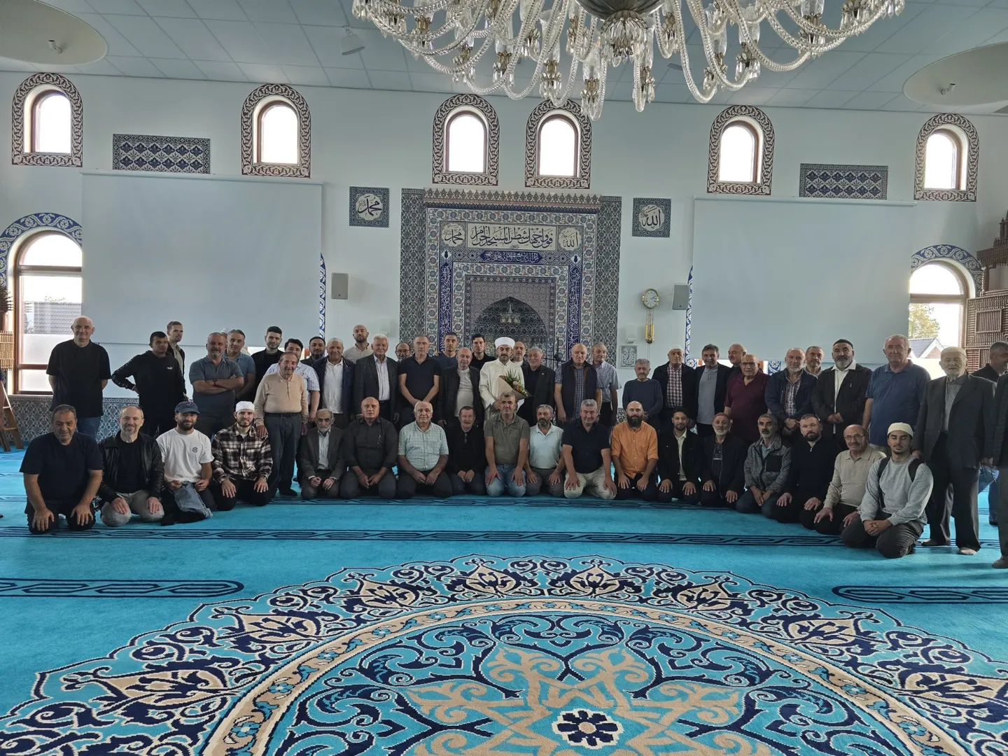 Hollanda’da Camiler ve Din Görevlileri Haftası Vesilesiyle Din Görevlilerine Vefa 8 IMG 20261003 WA0008
