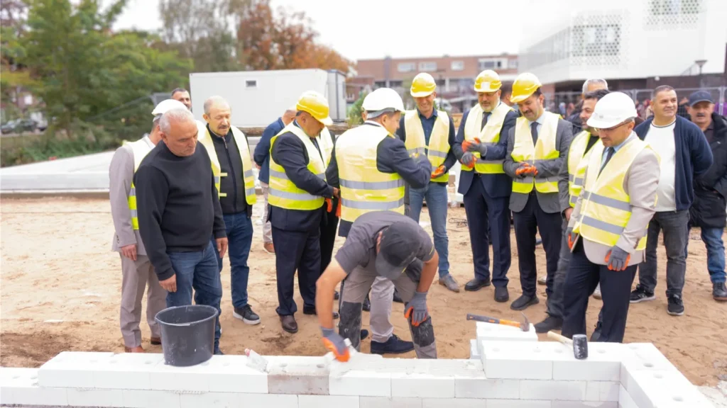 Hollanda Diyanet Vakfı'ndan Den Bosch'da Sosyal Konut Projesi 8 IMG 20261018 WA0022