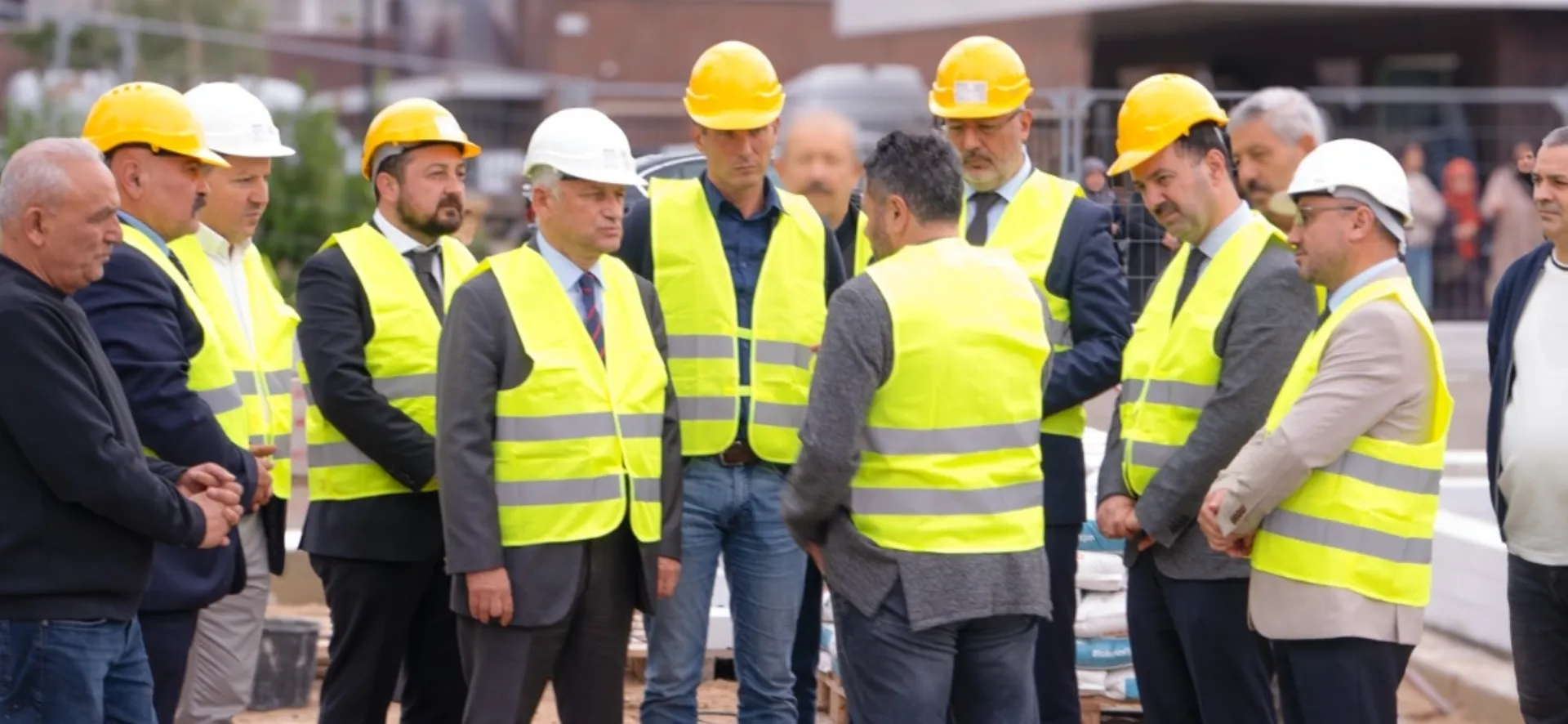 Hollanda Diyanet Vakfı'ndan Den Bosch'da Sosyal Konut Projesi 5 Screenshot 20261018 143115 WhatsApp
